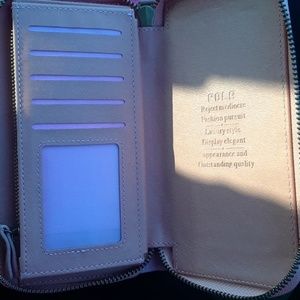 Pola wallet